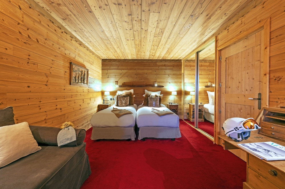 Huez Vacations - Hotel Au Chamois d'Or by Les Etincelles - Property Image 4