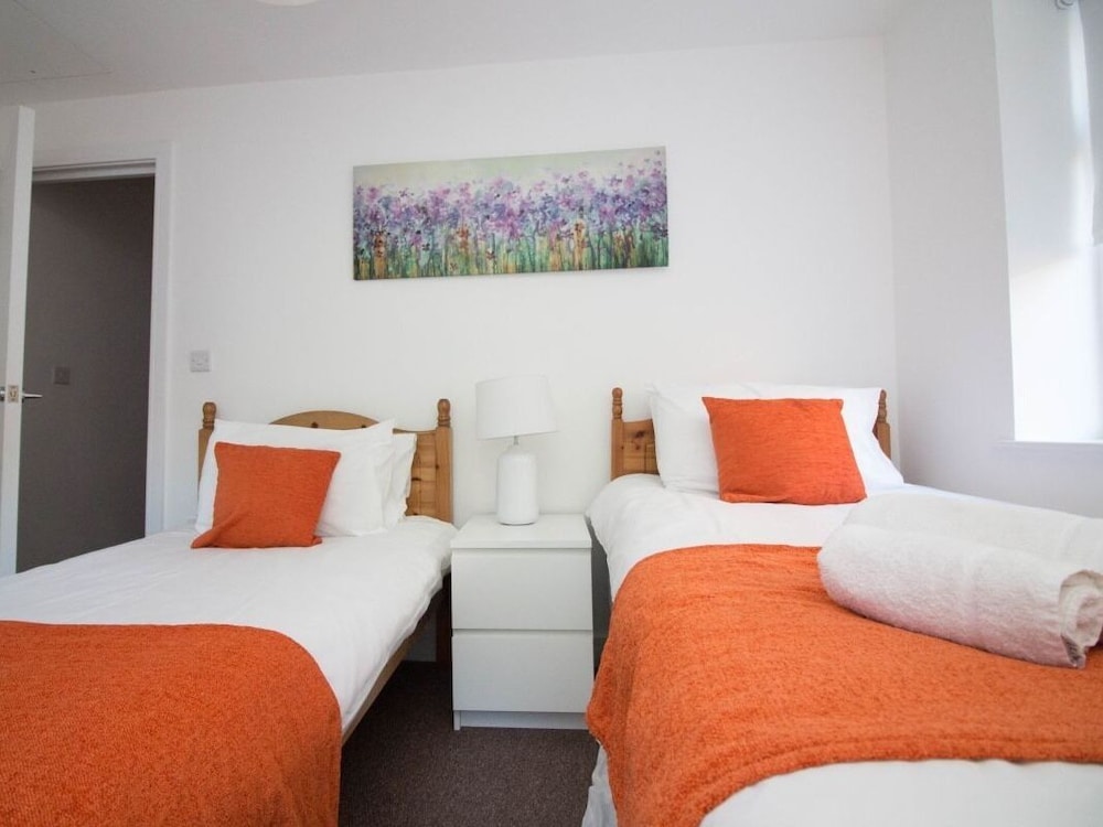 Beddoe Apartments