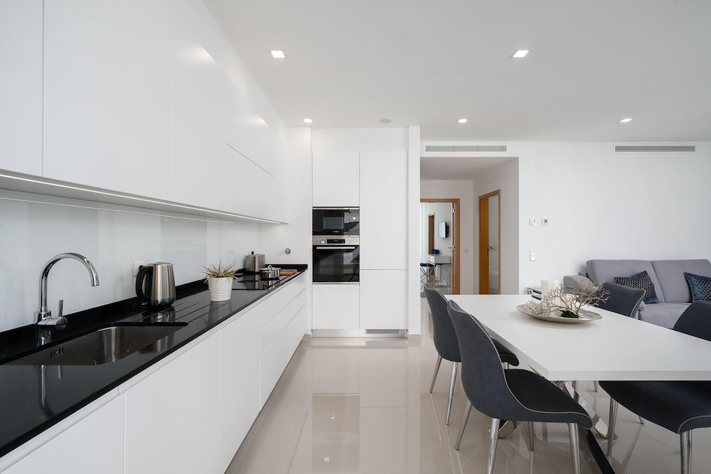 Fresh Stylish Lagos Apartment by Ideal Homes