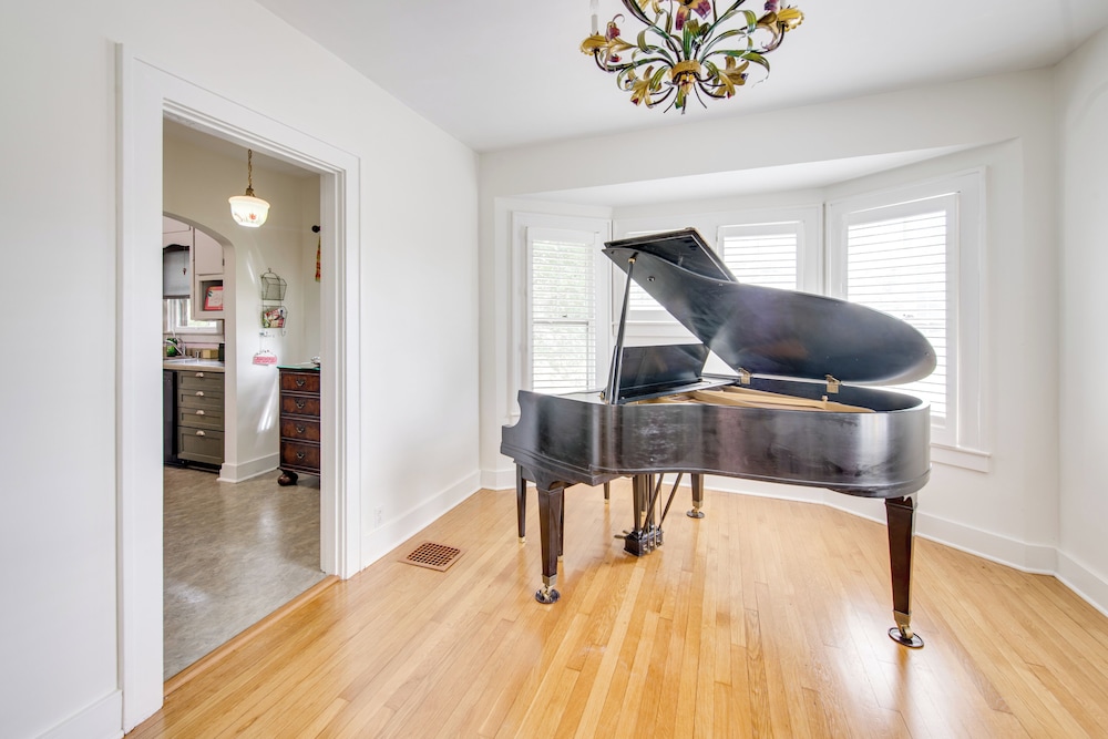Bourbon Trail Fun: Dtwn Lebanon Home w/ Game Room