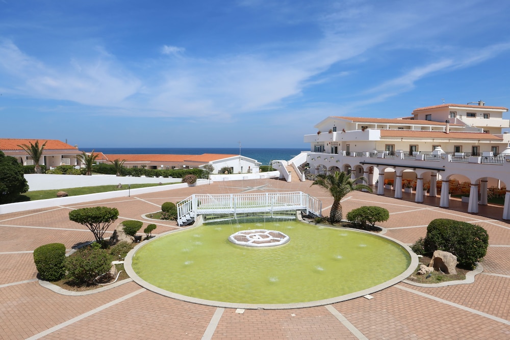 La Plage Resort