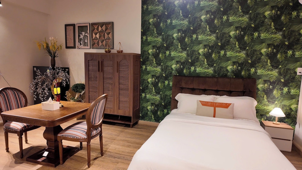 1 BR Nguyen Hue Walking St Bitexco