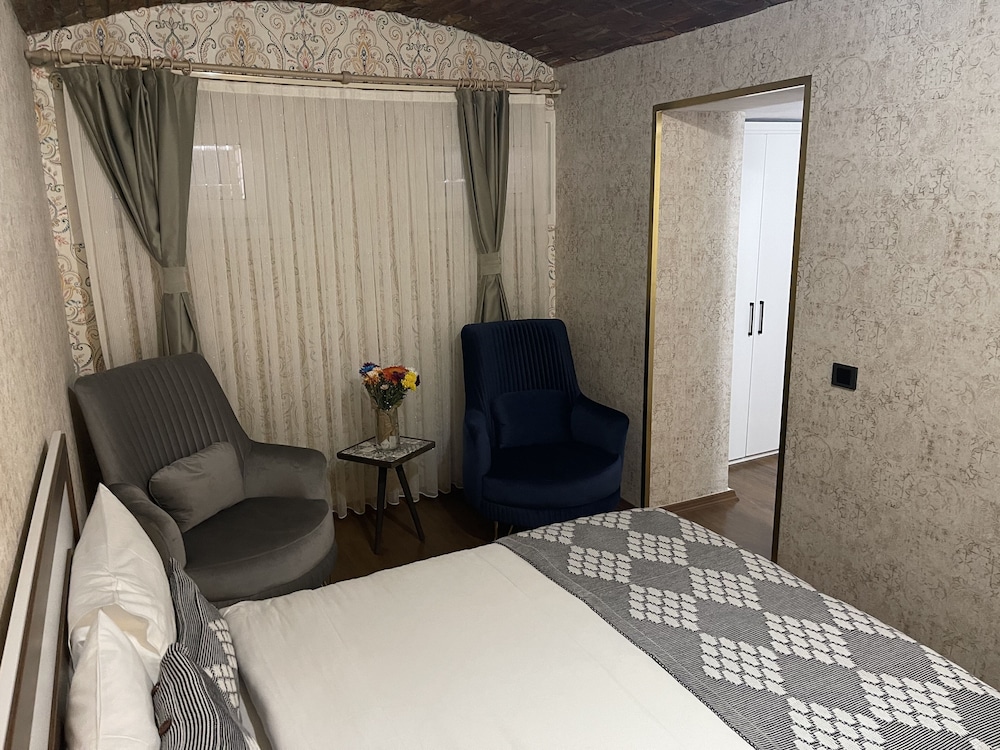 Moda Suit - Image 93