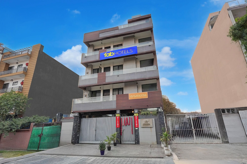 Fabhotel Rush Residency