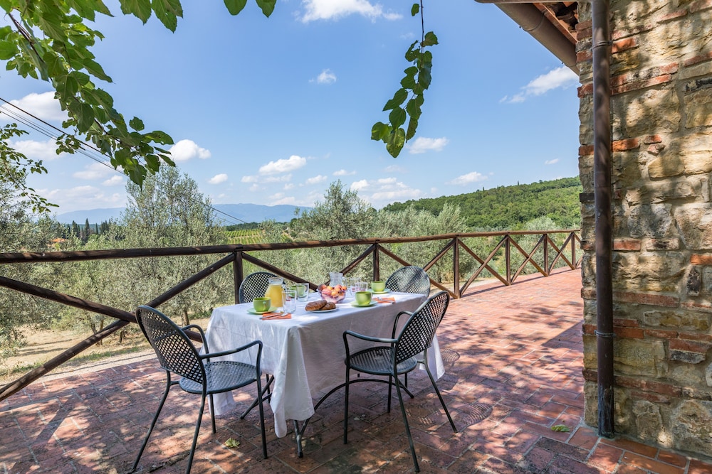 Tenuta La Pieve Casale La Valle
