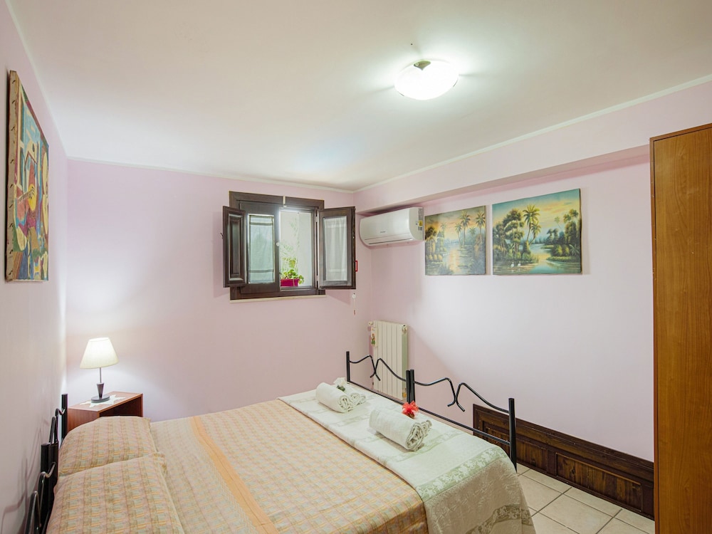 Serene Flat w Sea and Nature View in Kusadasi view 4