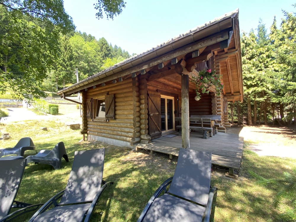 L'ours Blanc Chalet en Rondins