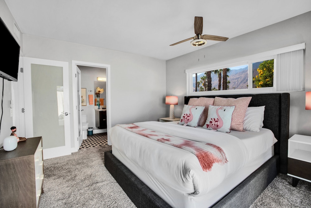 Desert Flamingo PS