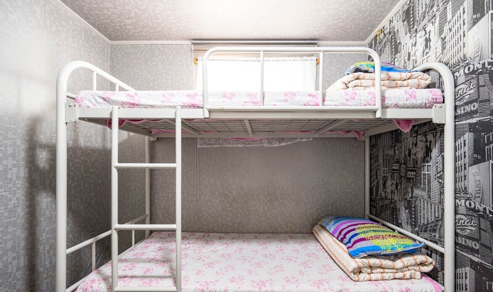 Mamas and Papas Guesthouse and Apartments in Seoul