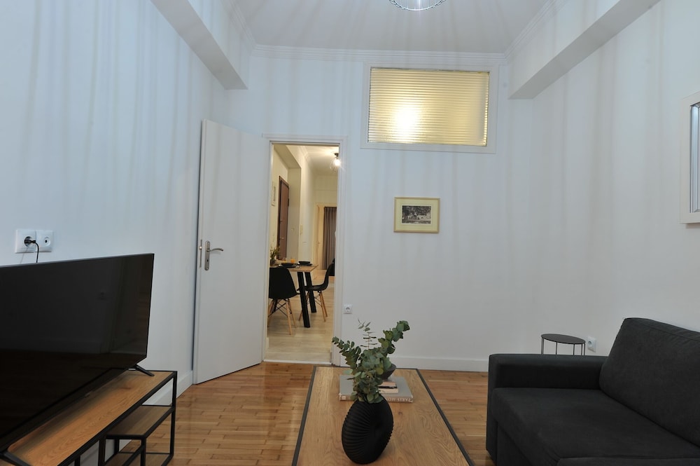 Alter Ego Apartments