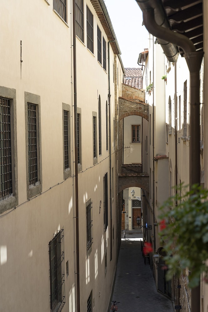 Casa Uffizi Tower House Boutique Hotel