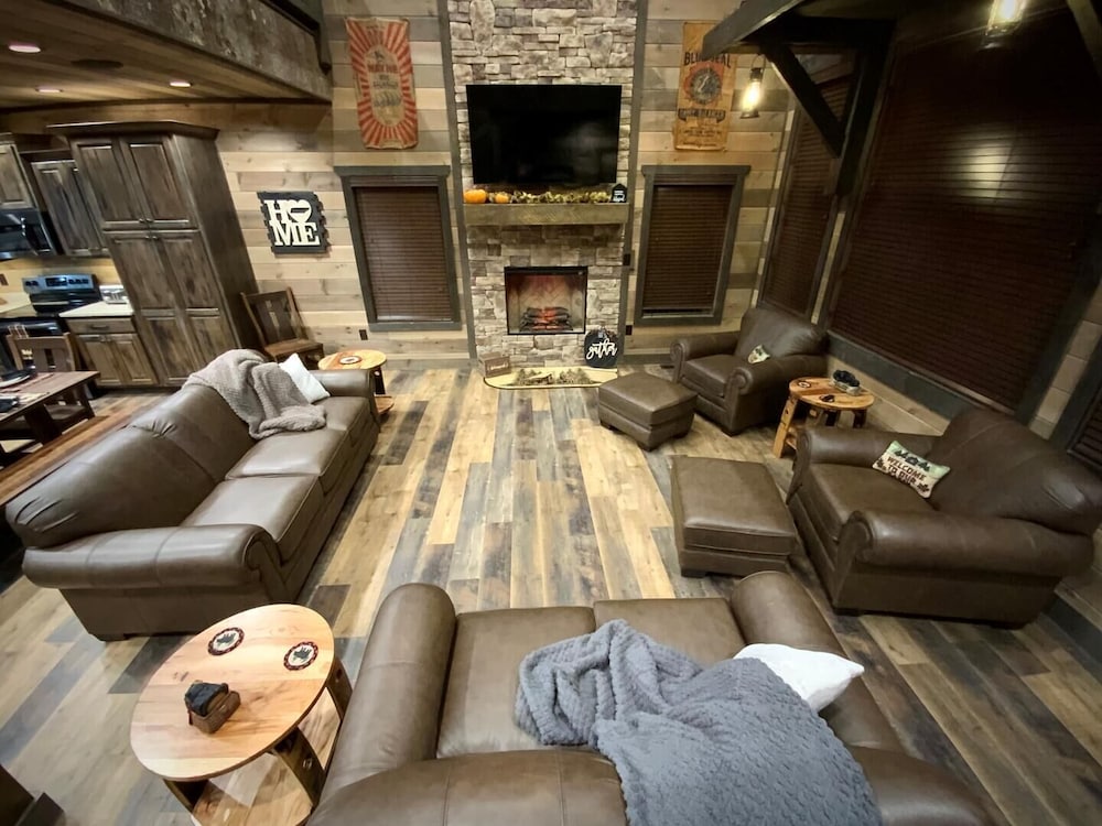 Coal Camp Lodge
