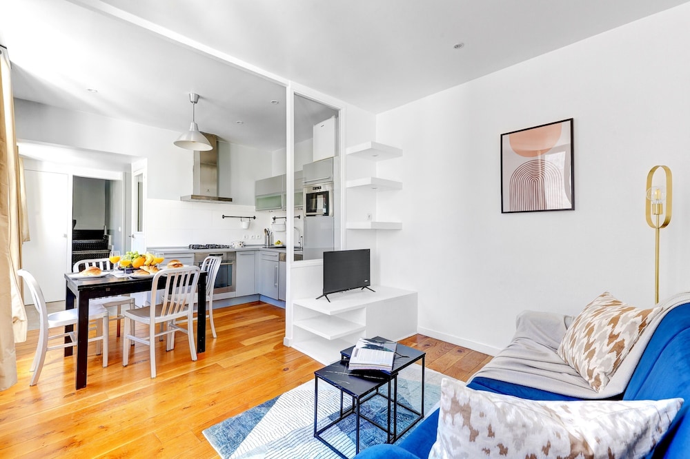 Bright 1BR by Palais Garnier