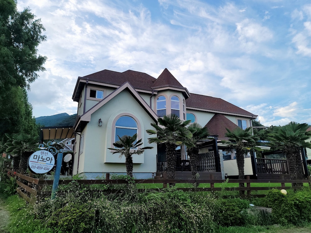 Alí Grand Hotel