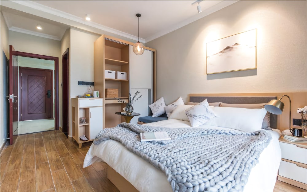 CJIA Service Apartment Hotel