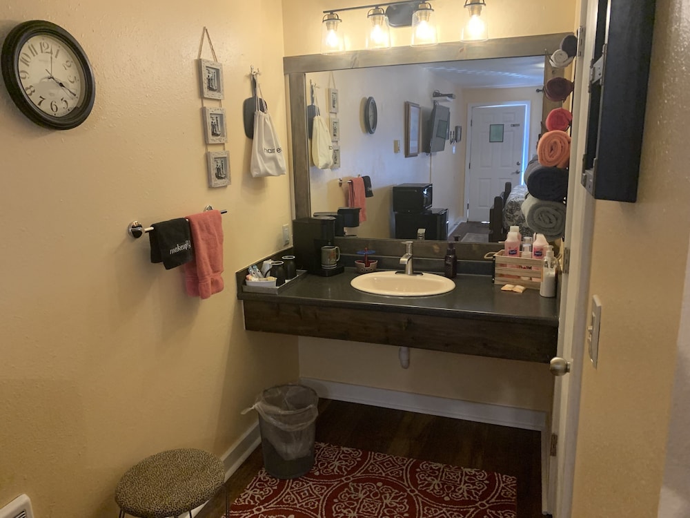 Photo 18