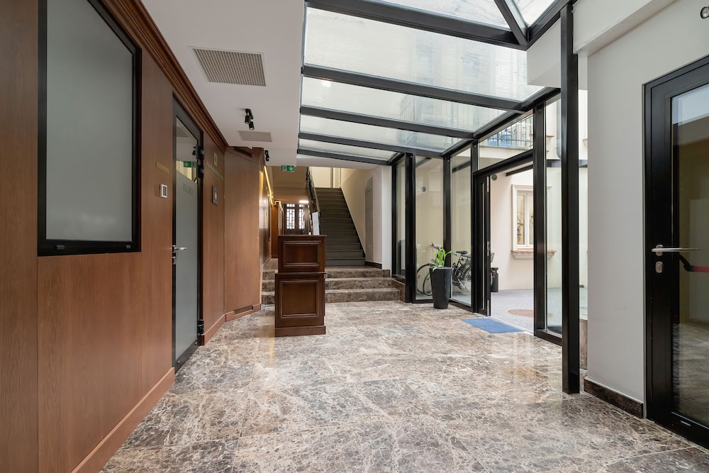 Cracow Apartments Rakowicka by Renters view 5