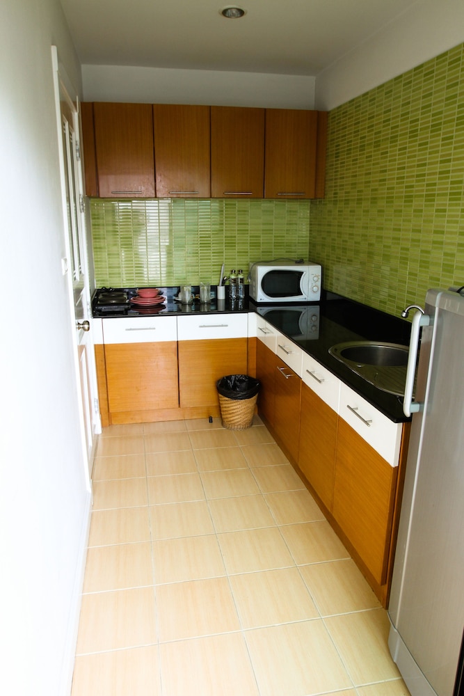 Unico Srinakarin Residence