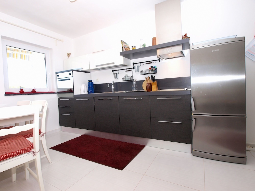 Apartment 1418 view 2