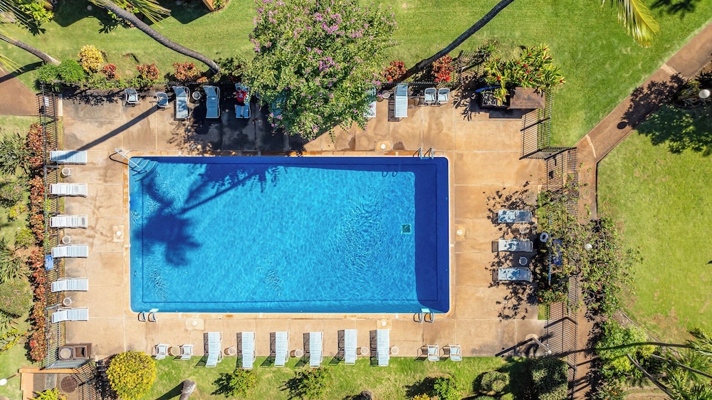 Kuleana Club - 722
