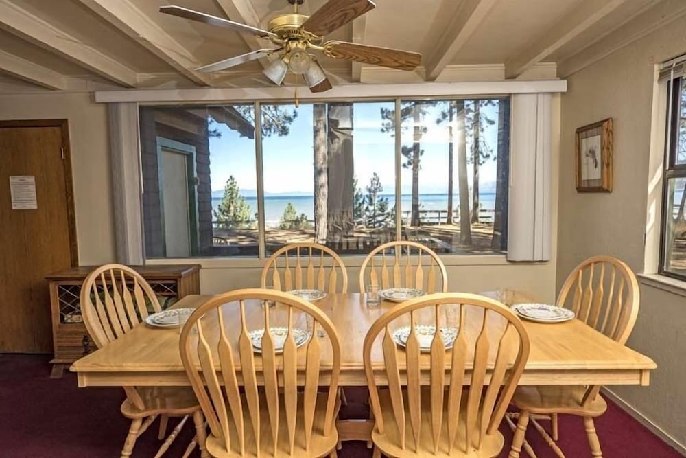 Lake Tahoe Vacations - 3195 Pasadena Avenue 6 Bedroom Home by RedAwning - Property Image 9