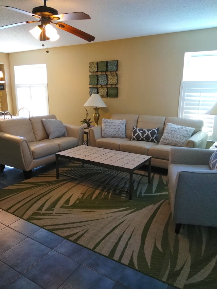 Sea Oats Beach Resort by Liberte