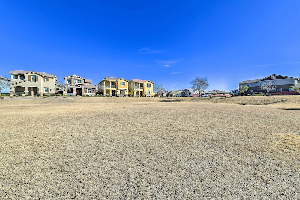Spacious Gilbert Vacation Rental w/ Patio! view 5