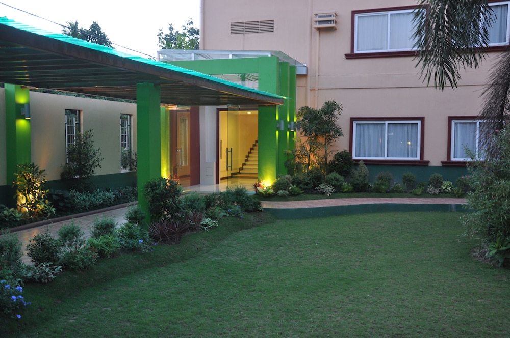 Cebu Vacations - Holiday Spa Hotel - Property Image 5