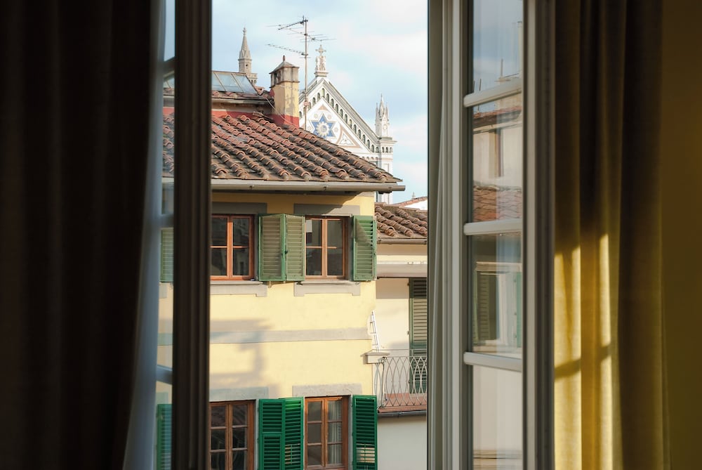 Nove Guest House