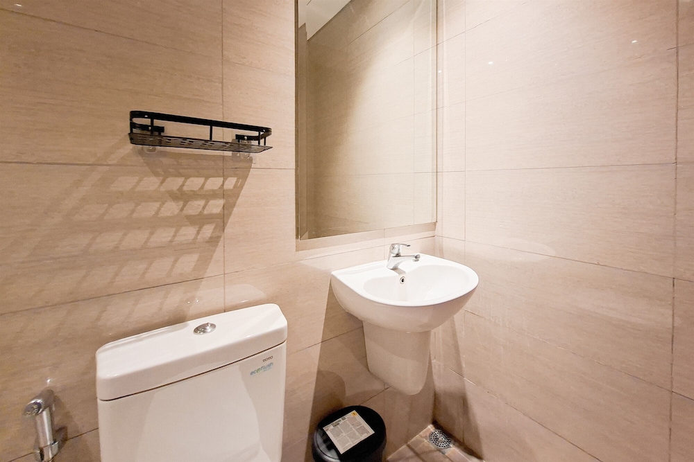 Cozy Living 2Br At Ciputra International Apartment