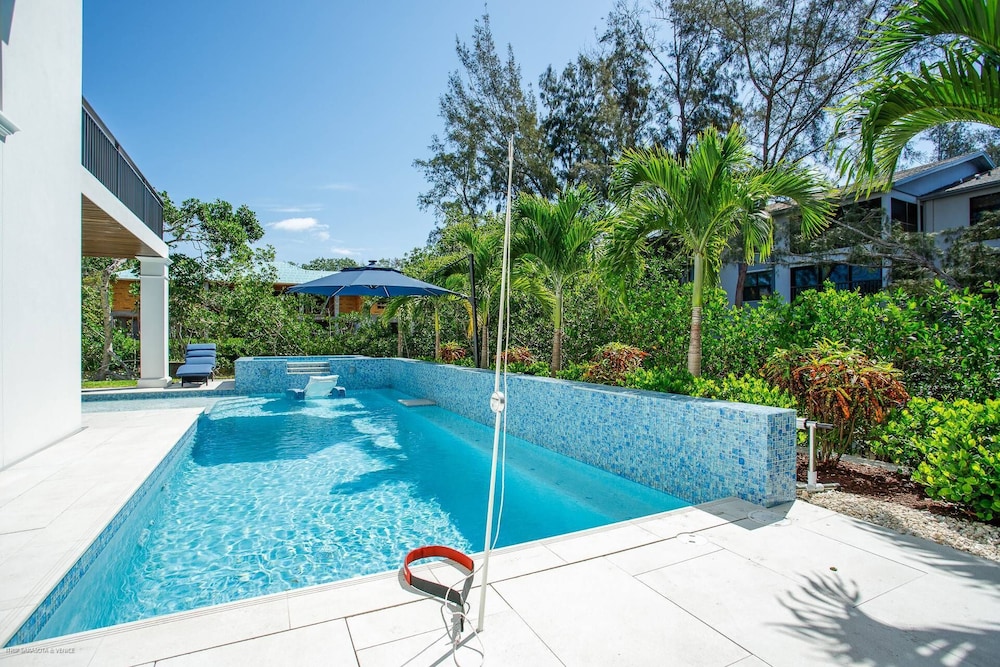 Sabal Custom Home By the Beach view 2