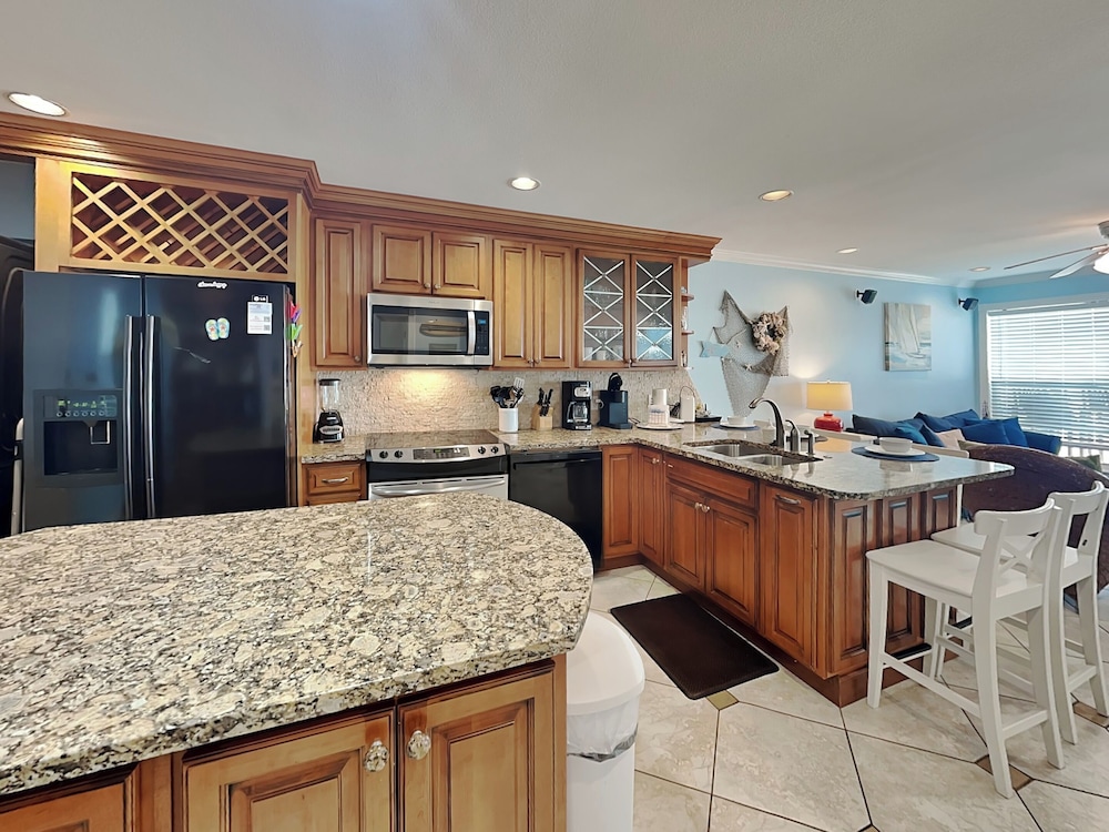 Seascape 2112-Dolphin Lair by Ryson Vacation Rentals