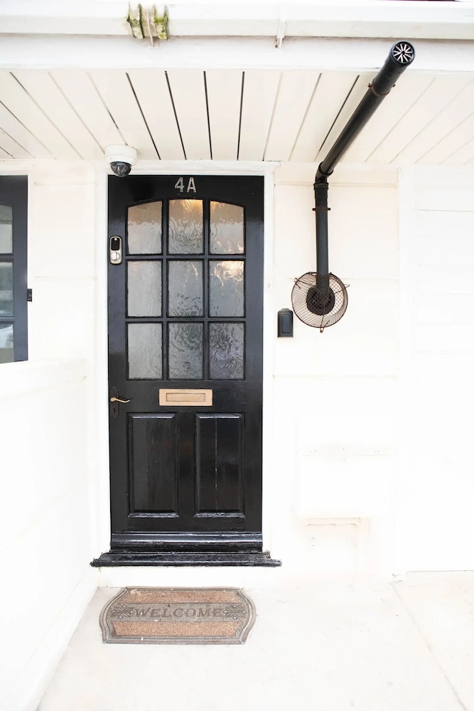 St Margarets Place Townhouse