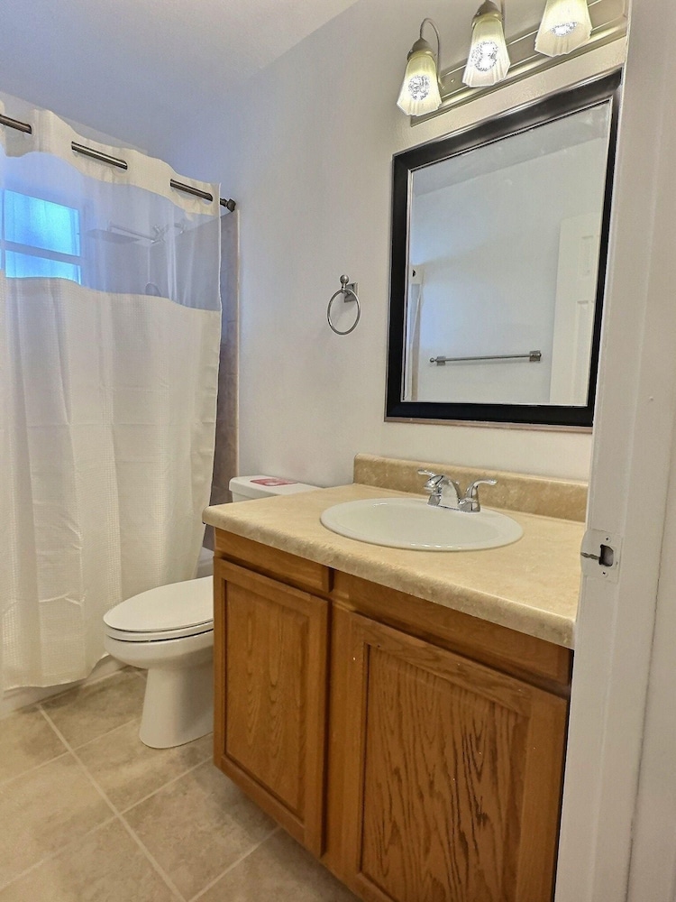3-bedroom Apartment Minutes From Disney