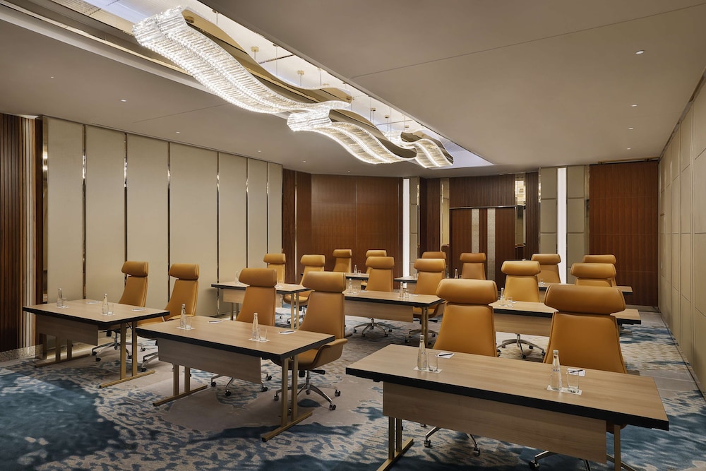 Hilton Dubai Jumeirah