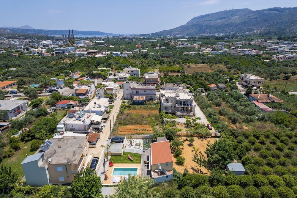 Garden Villa