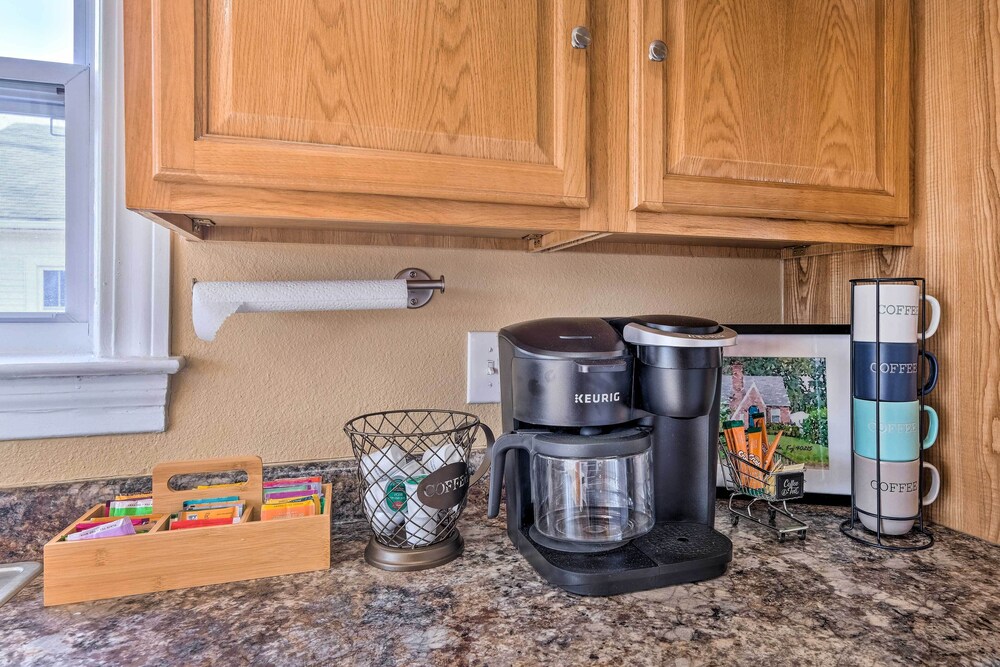Pet-friendly Louisville Home: Near Distilleries!