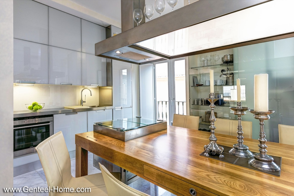 Genteel Home Real de la Carreteria view 3