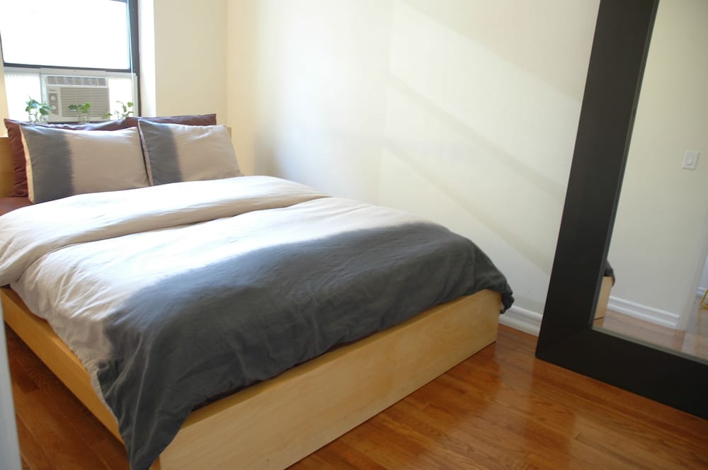 Midtown East 1 Bedroom DR08 - Image 2