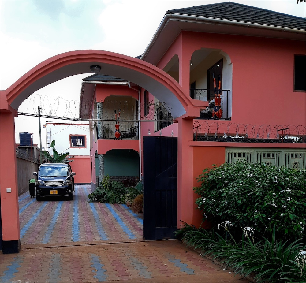 JBG HOUSE ARUSHA- Homestay