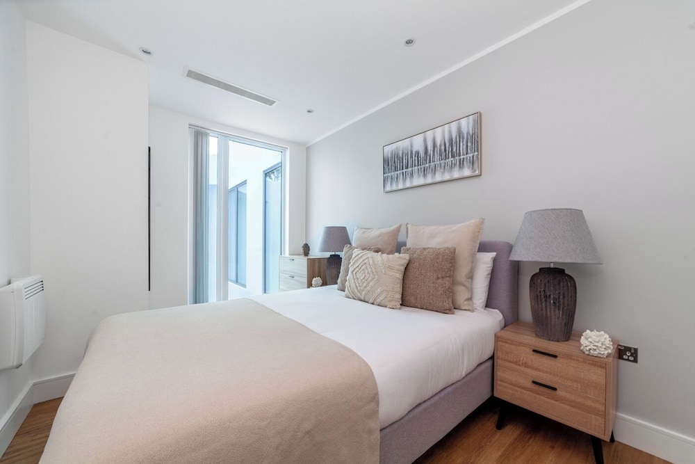 The Ealing Luxury Flat
