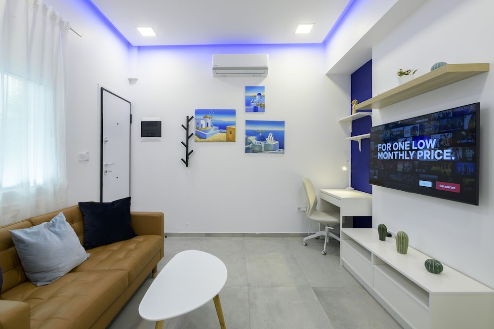 Beautiful studio in central location