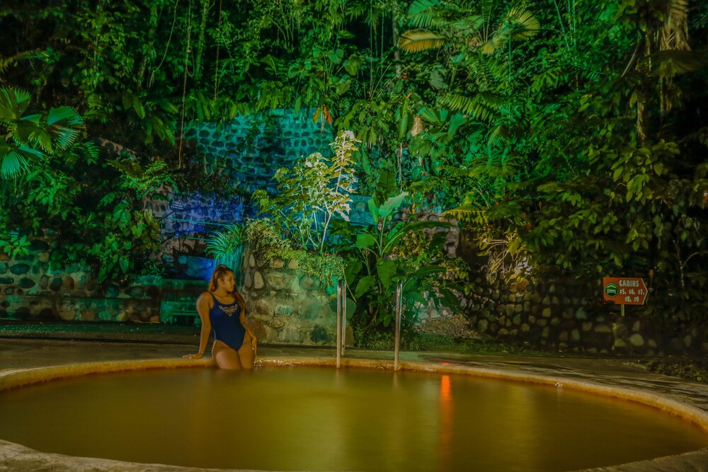 Recreo Verde Hot Springs & Spa