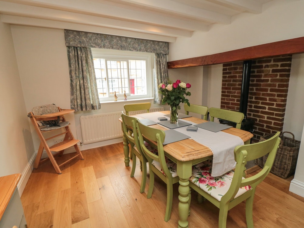 Inglenook Cottage