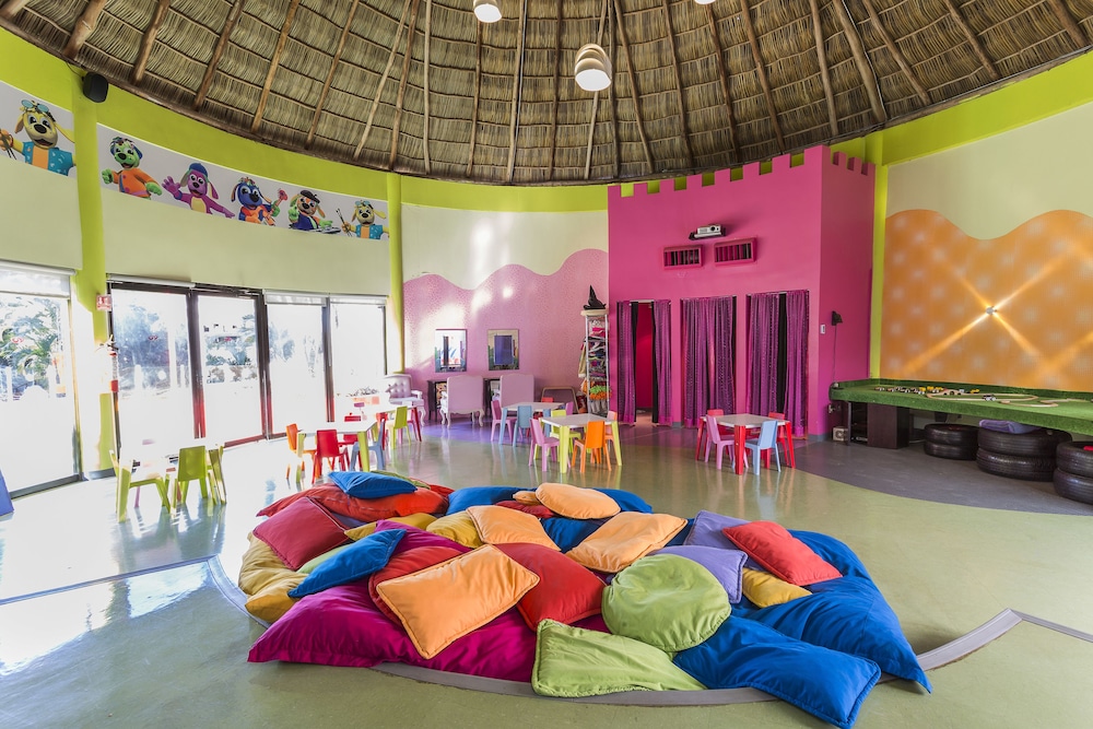 Grand Palladium Vallarta Resort  Spa - All Inclusive - Property Image 92