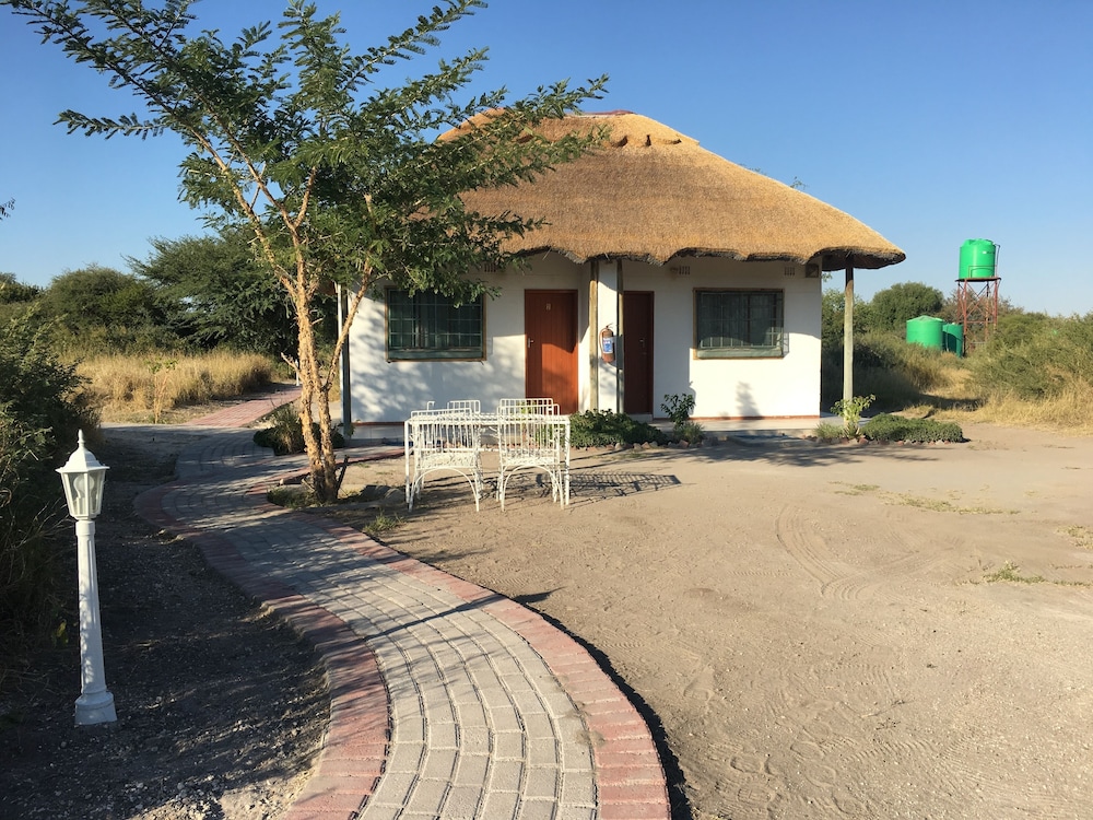 Rakops River Lodge
