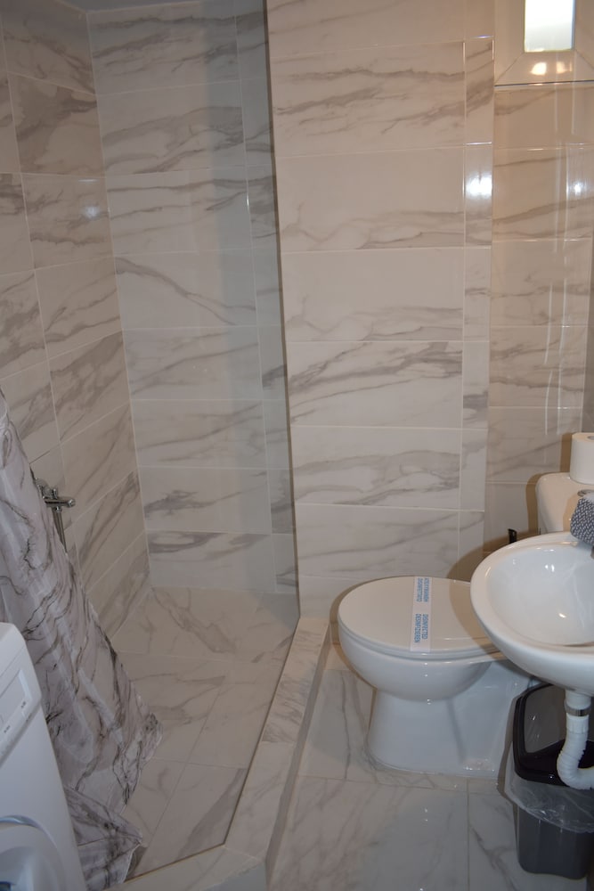 Athenian Modern Apartment Mavili Square