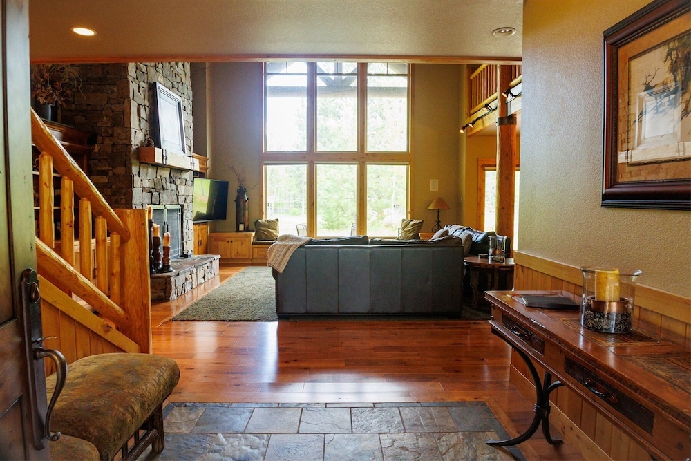 Vista 14 5 Bedroom Home