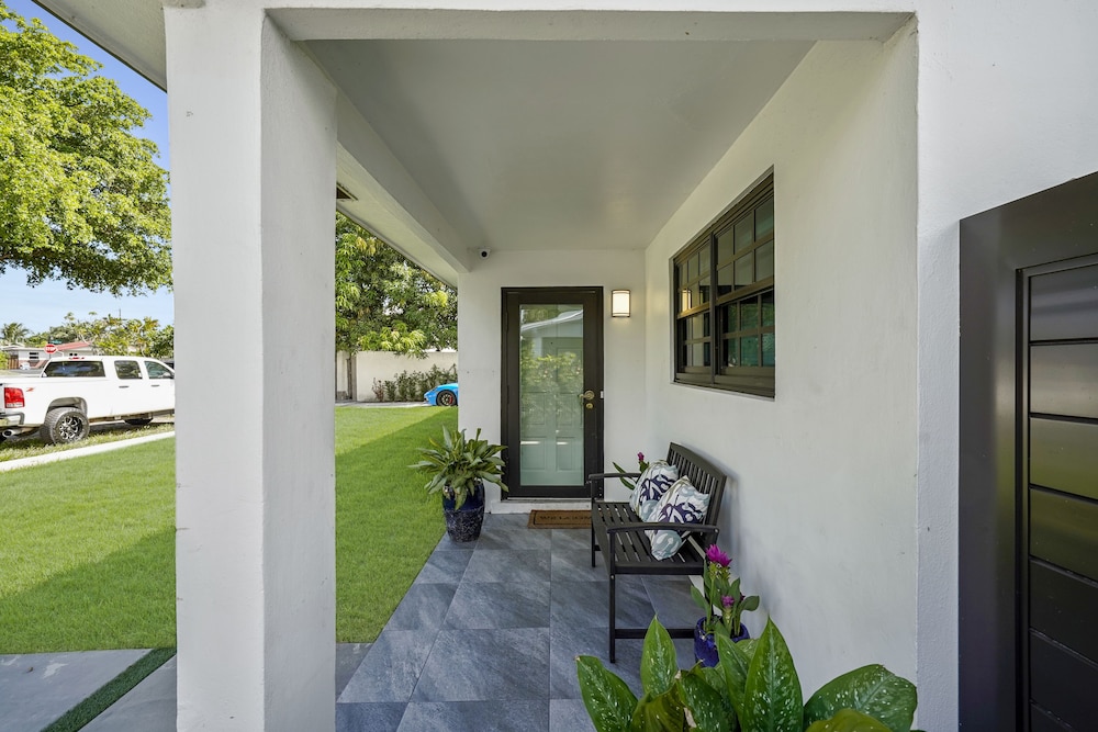 Dania Beach Unit 2 in Dania Beach view 2
