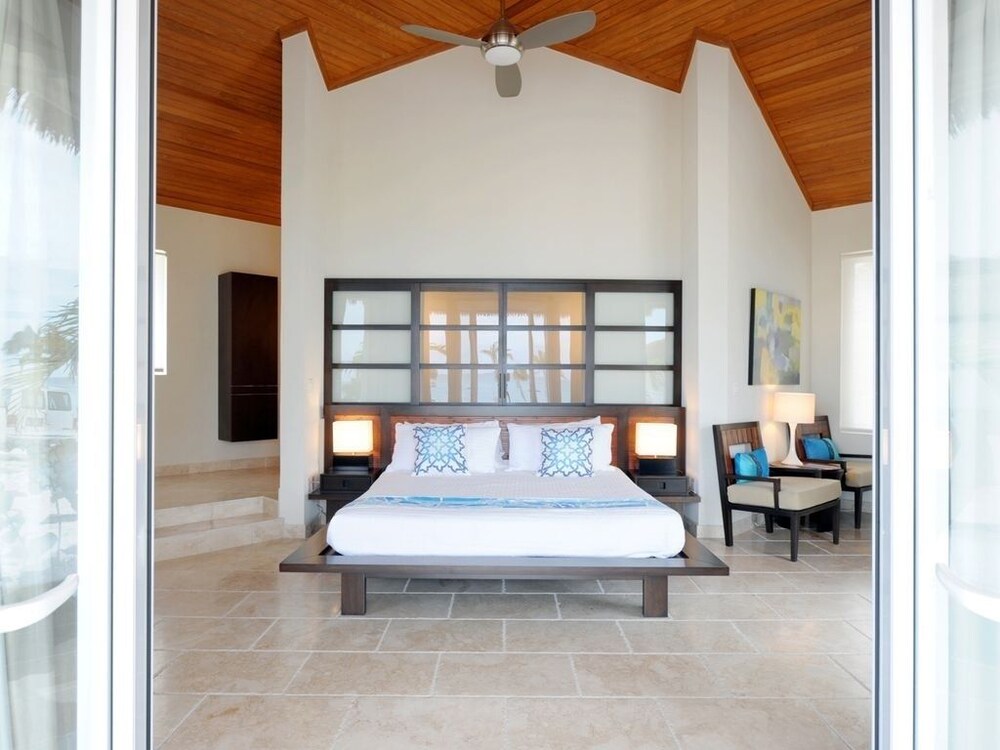 Eleuthera Vacations - Sky Beach Club Bungalow 1 Bedroom Cabin - Property Image 1